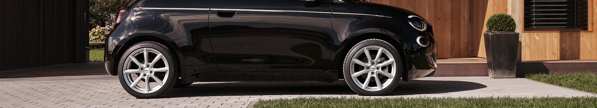 DEZENT TN silver Fiat 500e