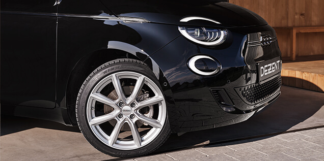 DEZENT TN silver Fiat 500e