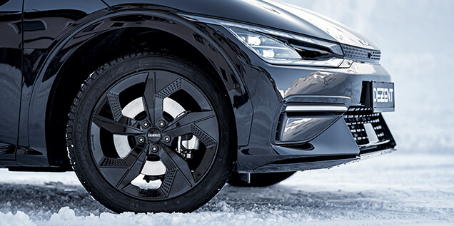 DEZENT AO black KIA EV6