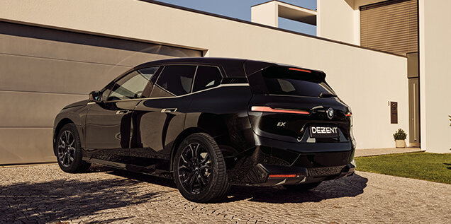 DEZENT TV black BMW iX