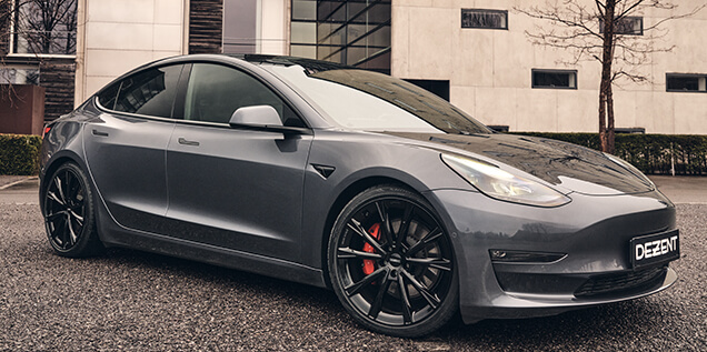 DEZENT AR black Tesla Model 3