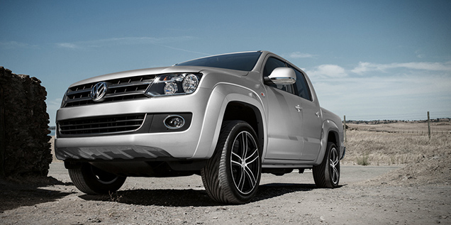 DEZENT TH dark rim VW Amarok