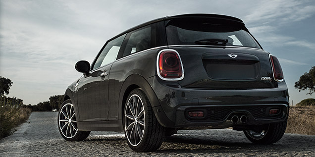 DEZENT TM dark rim MINI Cooper S