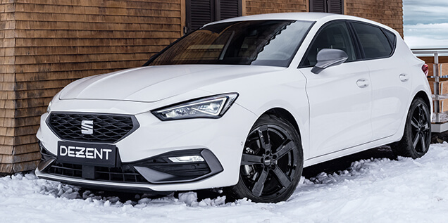 DEZENT TU black Seat Leon