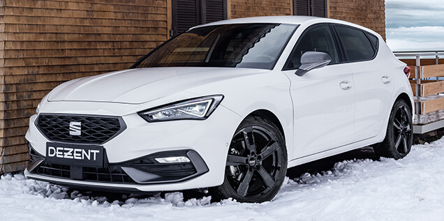 DEZENT TU black Seat Leon