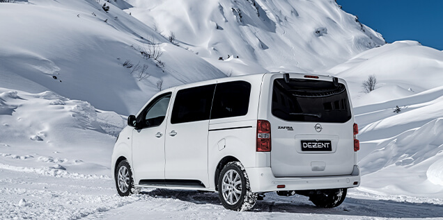 DEZENT TV silver Opel Zafira-E Life