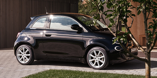 DEZENT TN silver Fiat 500e