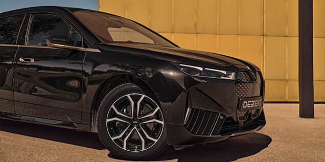 DEZENT TV dark BMW iX